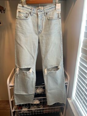 Abercrombie 90s Relaxed Jean High Rise